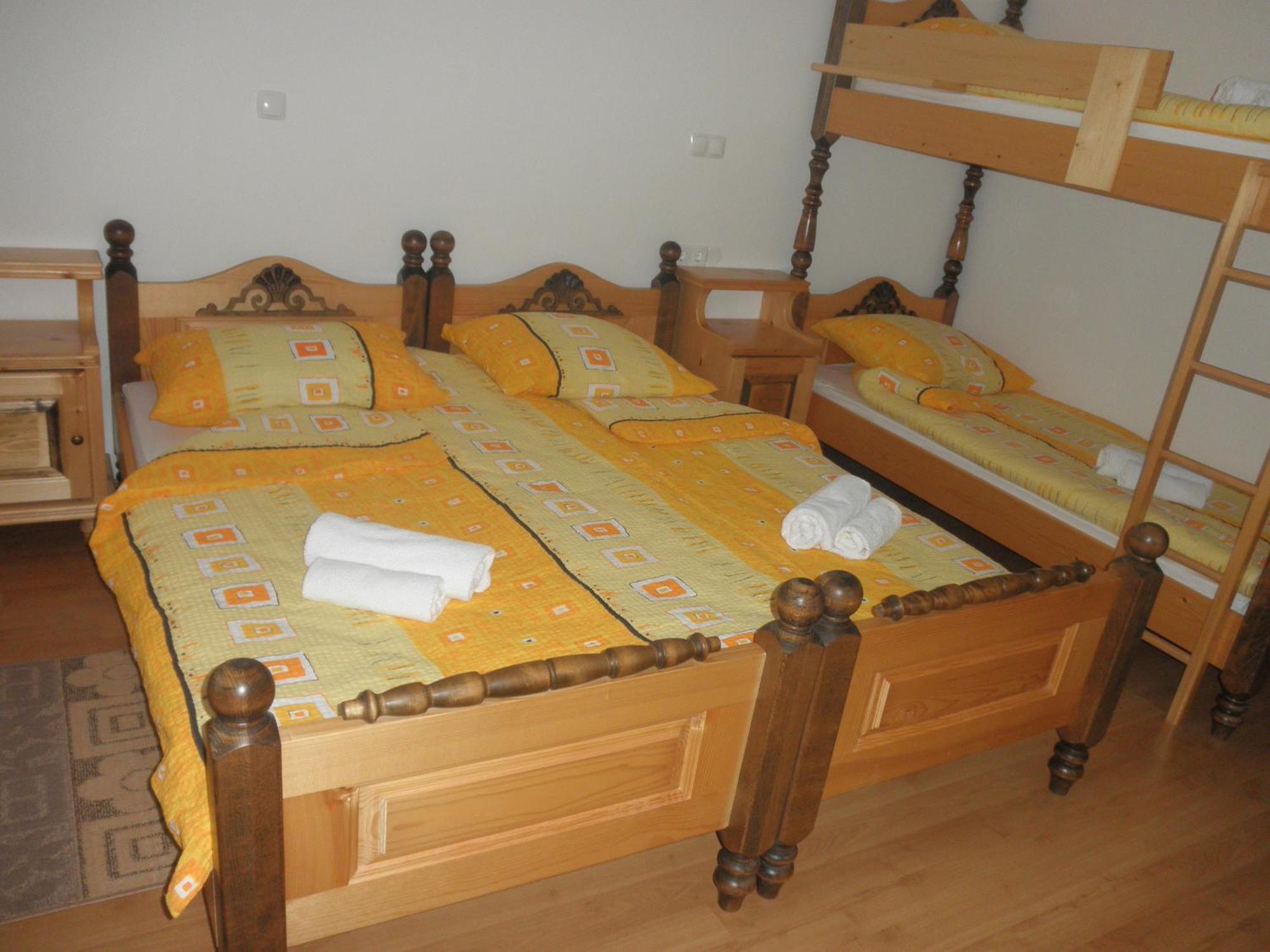 Apartments Cumar Cerkno Chambre photo